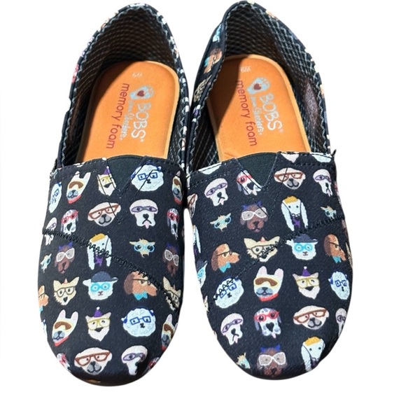 Skechers Bobs Plush Pup Smarts Dog Print Slip On Flats Shoes Size 9 - Picture 2 of 6